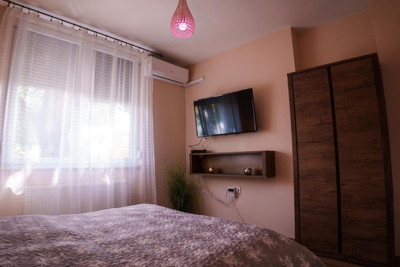 Viva Apartman Makó Exterior foto